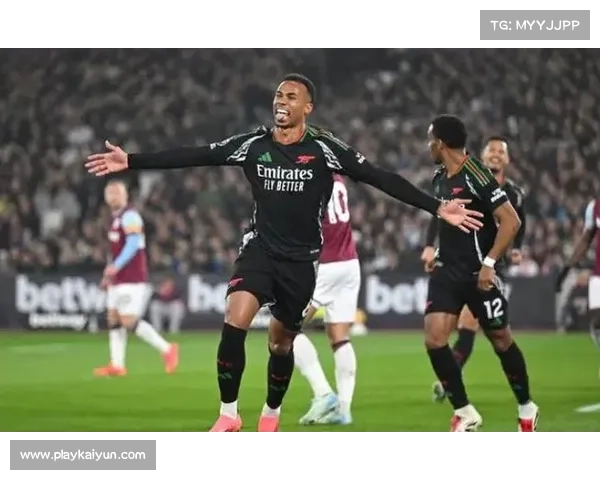 曼联15岁天才加布里埃尔惊艳全场皇马密切关注700万新援首秀计划曝光